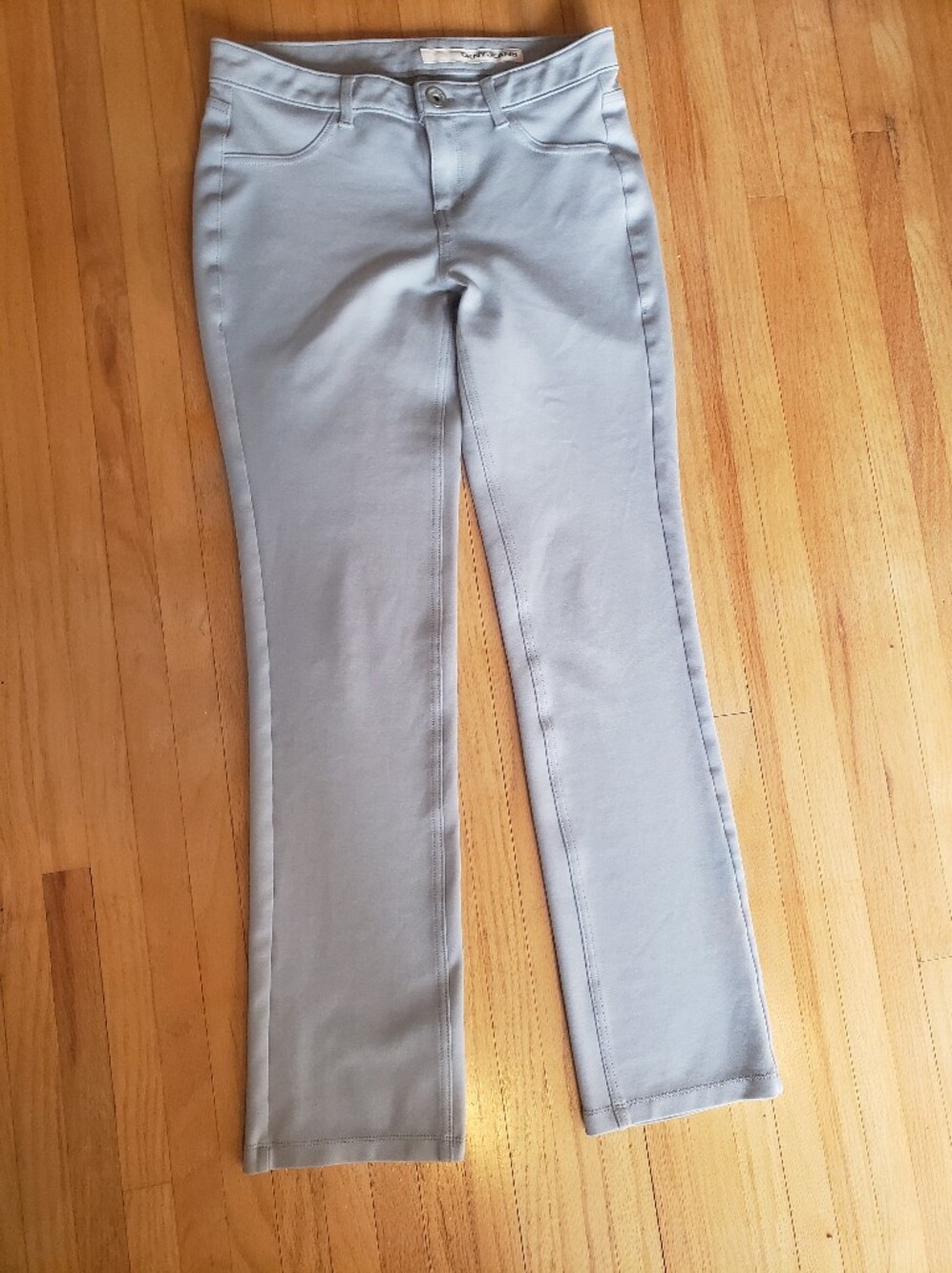 DKNY Light Gray Skinny Jeans - Sleek Slim Fit